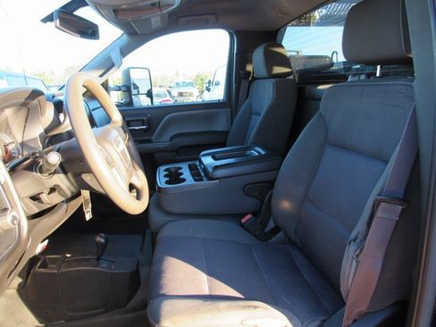 Used 2016 GMC Sierra 3500 Base w/ Sierra Convenience Package image 13