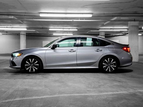 Certified 2023 Honda Civic EX image 12