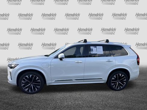 Certified 2026 Volvo XC90 T8 Plus w/ Protection Package Premier AWD/4WD image 7