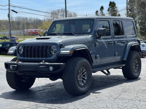 Used 2024 Jeep Wrangler Unlimited Rubicon 392 AWD/4WD image 39