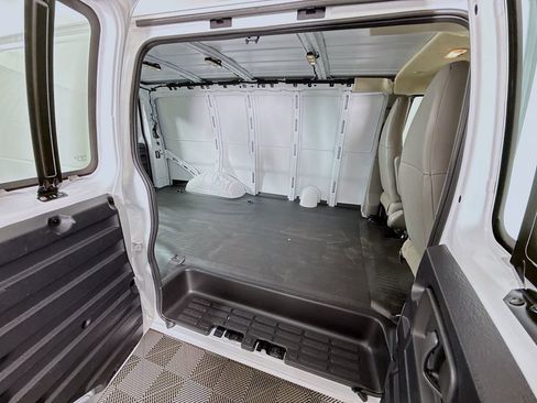 New 2026 Chevrolet Express 2500 w/ Driver Convenience Package RWD image 23