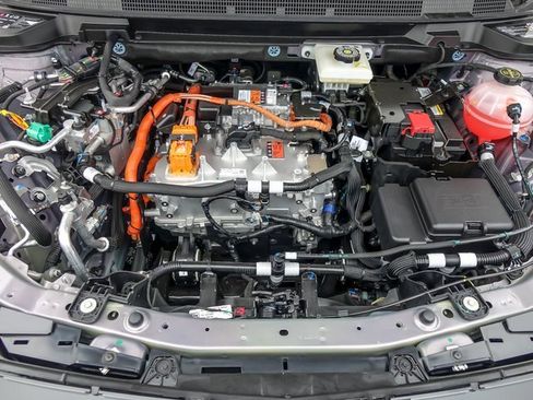 New 2026 Chevrolet Equinox EV LT image 10