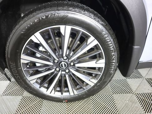 New 2026 Nissan Pathfinder Platinum AWD/4WD image 26