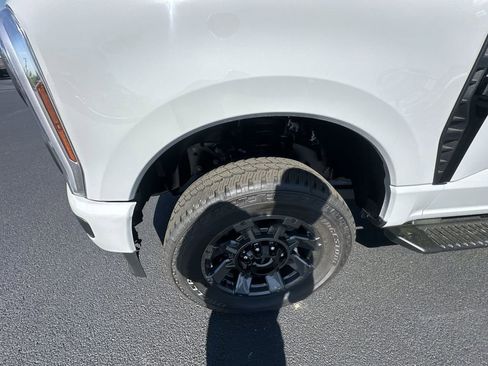New 2026 Ford F350 XL AWD/4WD image 16