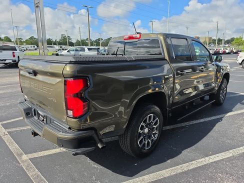 Used 2024 Chevrolet Colorado LT w/ LT Convenience Package III RWD image 5