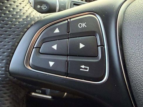 Used 2018 Mercedes-Benz GLE 350 image 27