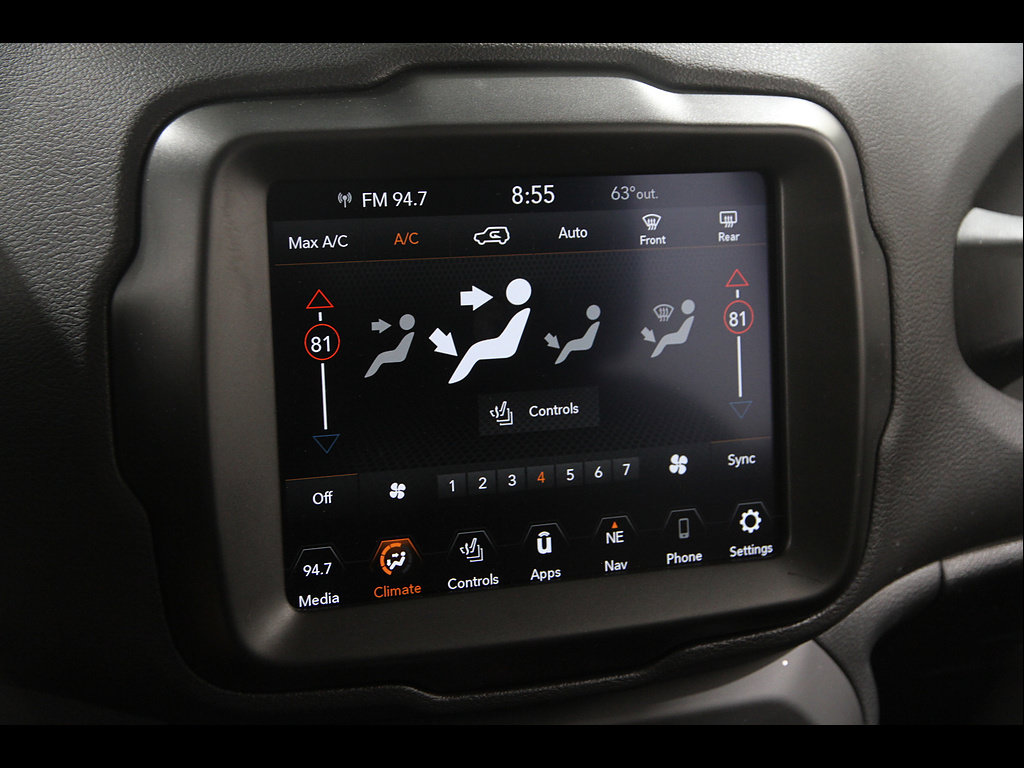 Used 2023 Jeep Renegade Limited AWD/4WD image 10