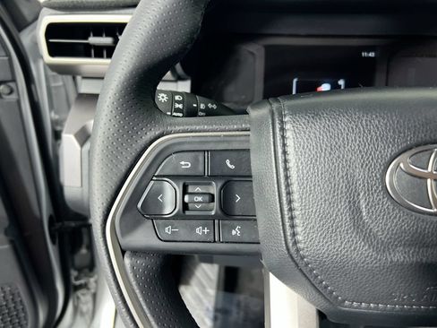 Used 2026 Toyota 4Runner SR5 RWD image 16