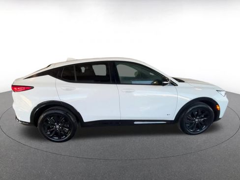 Used 2025 Buick Envista Sport Touring image 16