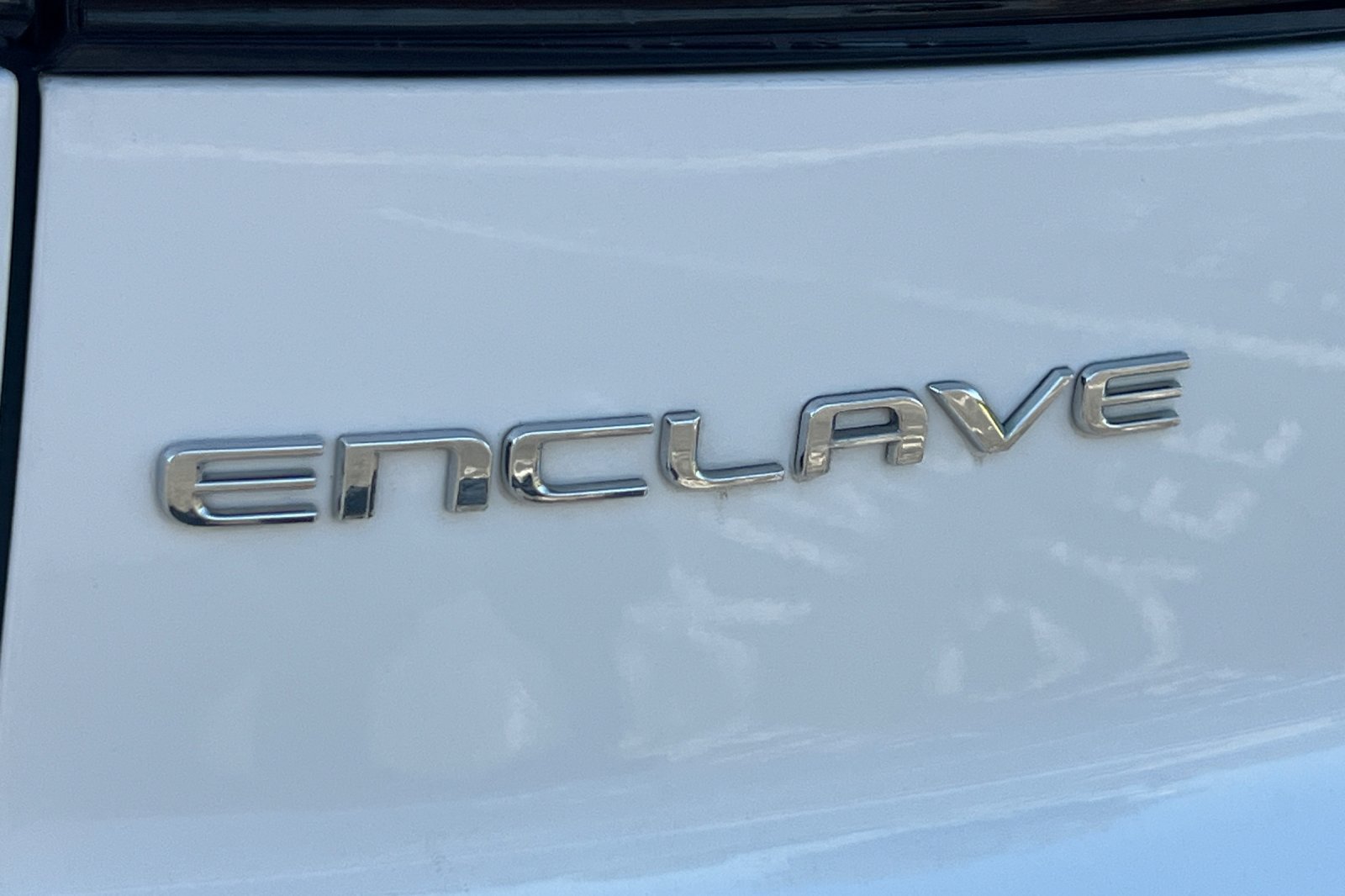 Used 2025 Buick Enclave Preferred FWD image 41