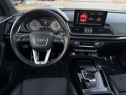 Used 2022 Audi SQ5 Premium w/ Convenience Package image 14