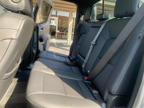 Used 2024 Chevrolet Colorado LT w/ LT Convenience Package III AWD/4WD image 29