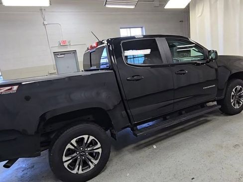 Certified 2022 Chevrolet Colorado Z71 w/ Safety Package image 9