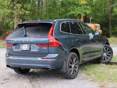 Used 2018 Volvo XC60 T5 Inscription w/ Luxury Seat Package AWD/4WD image 3