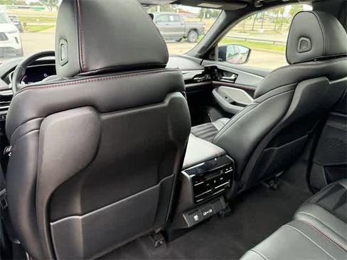 Used 2022 Acura MDX A-Spec image 12
