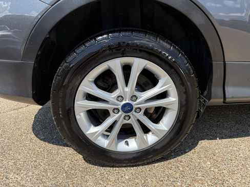 Used 2018 Ford Escape SE AWD/4WD image 6