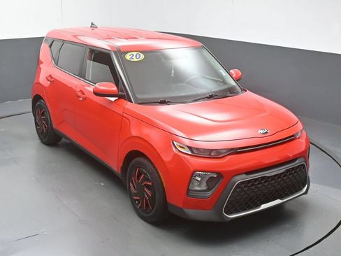 Used 2020 Kia Soul LX FWD image 40