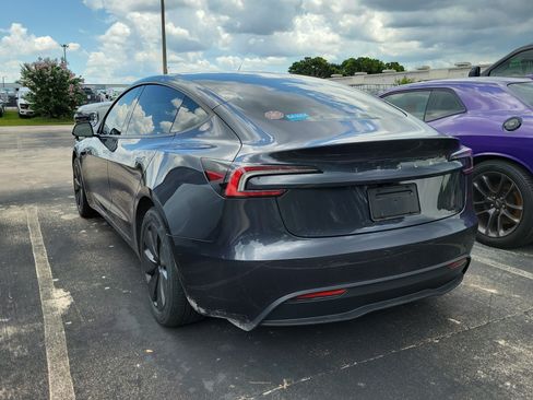 Used 2025 Tesla Model 3 Long Range RWD image 4