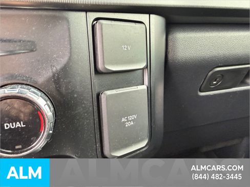 Used 2024 Ford F250 Platinum image 30