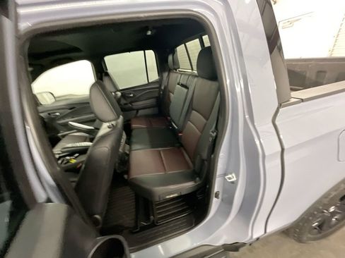 Used 2022 Honda Ridgeline Black Edition image 24