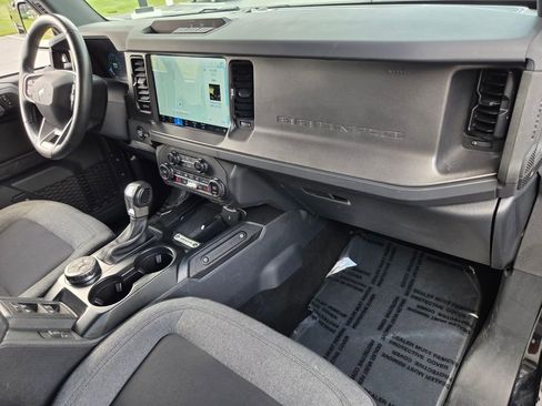 Used 2025 Ford Bronco Big Bend AWD/4WD image 16