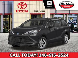 New 2025 Toyota Sienna XLE video 1