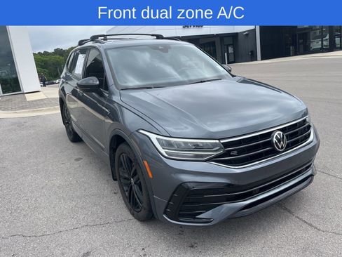 Used 2022 Volkswagen Tiguan SE R-Line FWD image 3