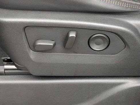 Used 2021 Chevrolet Tahoe High Country w/ Premium Package image 14