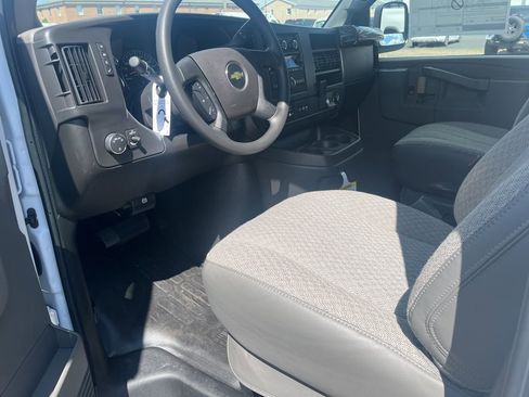 New 2025 Chevrolet Express 3500 Extended w/ Driver Convenience Package RWD image 16