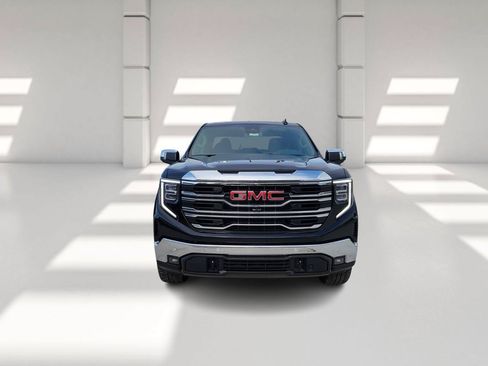 New 2026 GMC Sierra 1500 SLT AWD/4WD image 2