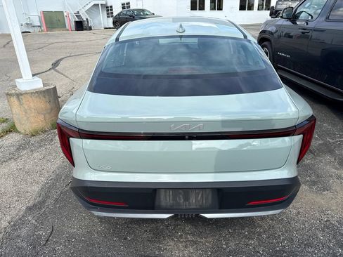 Used 2025 Kia K4 FWD image 5