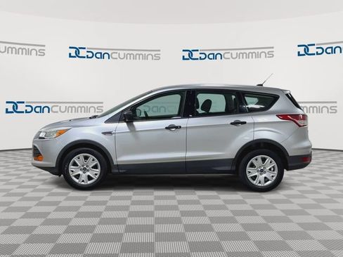 Used 2016 Ford Escape S FWD image 5