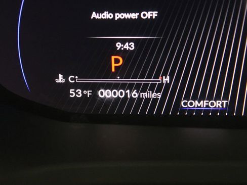 New 2026 Acura MDX w/ Advance Package image 2