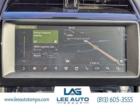 Used 2019 Jaguar F-PACE S image 24