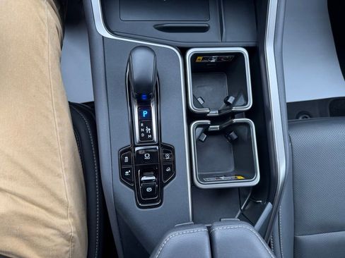 Used 2024 Lexus TX 350 AWD w/ Captains Chair Package image 29