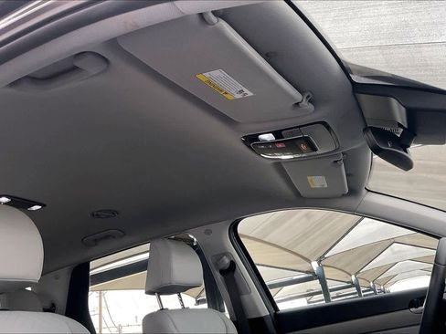 Used 2025 Hyundai Palisade SEL FWD image 14