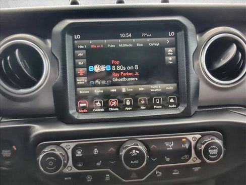 Used 2020 Jeep Gladiator Rubicon image 14