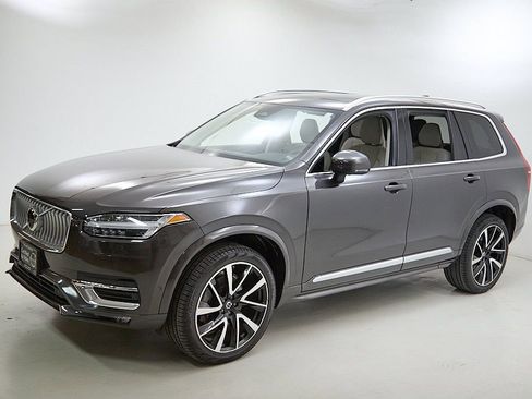 Used 2024 Volvo XC90 B6 Plus w/ Protection Package Premier AWD/4WD image 6
