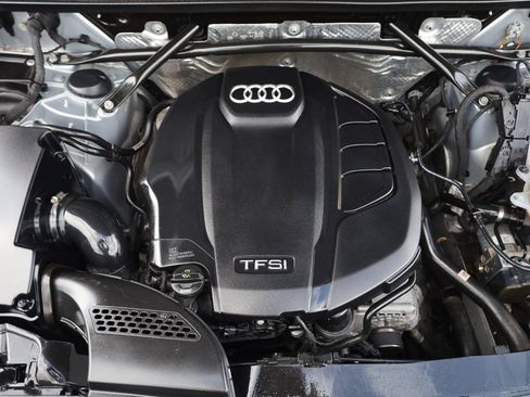 Used 2018 Audi Q5 Prestige AWD/4WD image 10