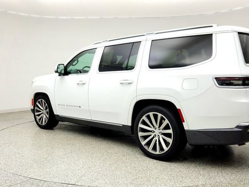 Used 2022 Jeep Grand Wagoneer Series II w/ Convenience Group III AWD/4WD image 7