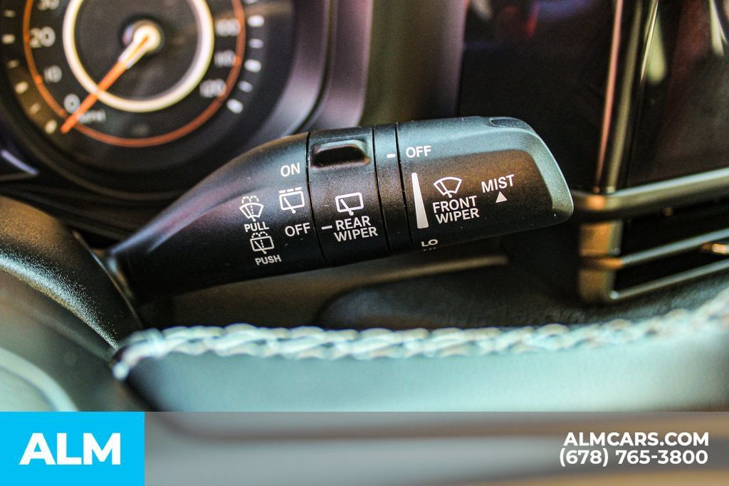 Used 2025 Jeep Wrangler Unlimited Sport AWD/4WD image 28