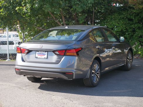 New 2025 Nissan Altima 2.5 SV image 20