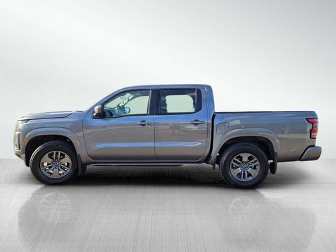 Used 2025 Nissan Frontier SV w/ SV Convenience Package RWD image 10