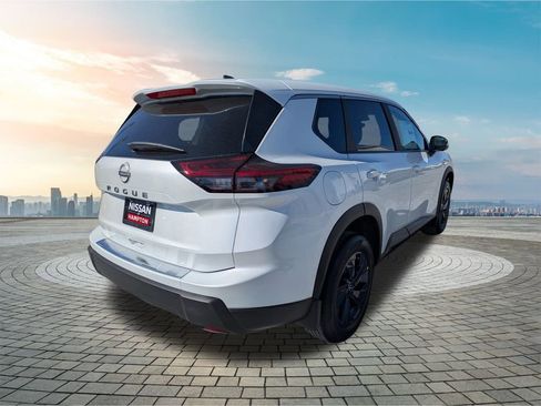 New 2026 Nissan Rogue SV w/ Cold Weather Package image 4