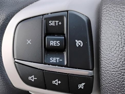 Certified 2023 Ford Explorer XLT w/ Equipment Group 202A image 34