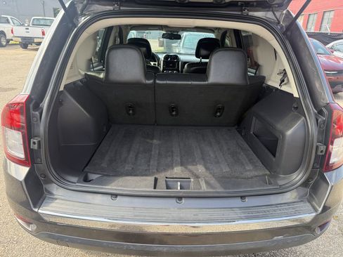 Used 2015 Jeep Compass High Altitude image 19