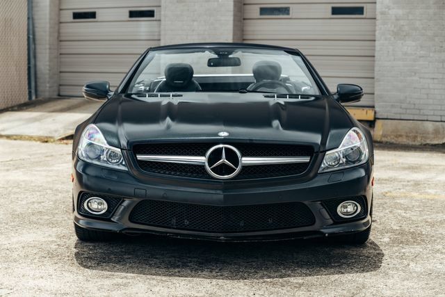 Used 2011 Mercedes-Benz SL 550 image 13