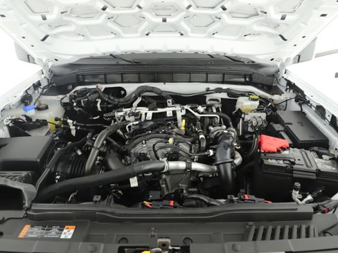 Used 2025 Ford Bronco Big Bend image 8