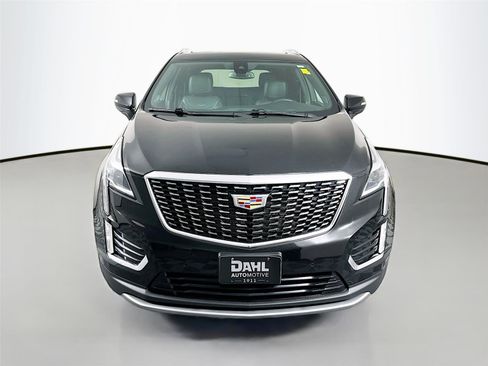 Used 2023 Cadillac XT5 Premium Luxury image 3