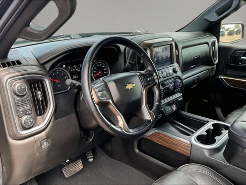 Used 2022 Chevrolet Silverado 1500 High Country AWD/4WD image 18